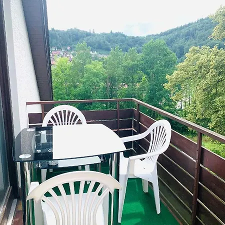 Séjour chez l'habitant Goncalves, Komplette Mit Parkplatz Und Wallbox Vor Der Tuer Calw
