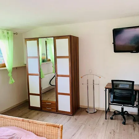 Goncalves, Komplette Mit Parkplatz Und Wallbox Vor Der Tür Calw