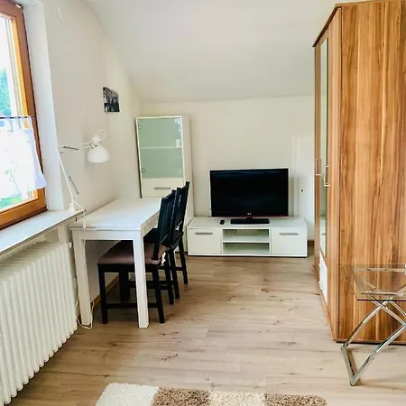 Séjour chez l'habitant Goncalves, Komplette Mit Parkplatz Und Wallbox Vor Der Tuer *