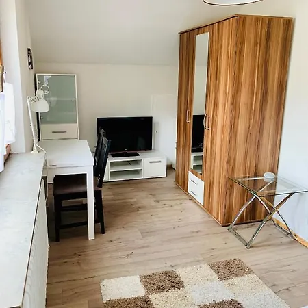 Goncalves, Komplette Mit Parkplatz Und Wallbox Vor Der Tür * Calw