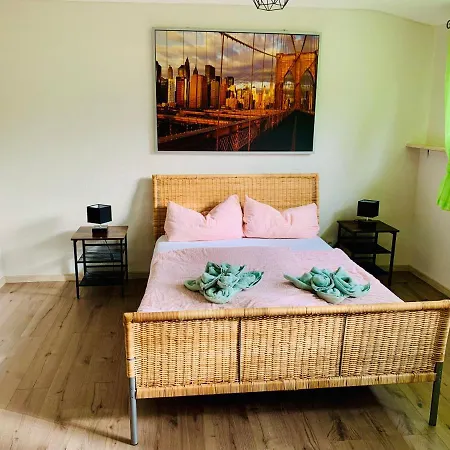 Habitación en casa particular Goncalves, Komplette Mit Parkplatz Und Wallbox Vor Der Tür *